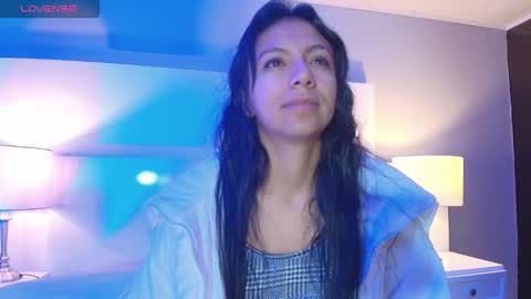 Snapshot of tamaraakins chatting on 5, 10, 2025 Tamy online show from 5, 10, 2025