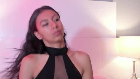 Snapshot of tamaraakins chatting on 14, 11, 2025 Tamy online show from 14, 11, 2025