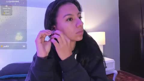 Snapshot of tamaraakins chatting on 26, 11, 2025 Tamy online show from 26, 11, 2025