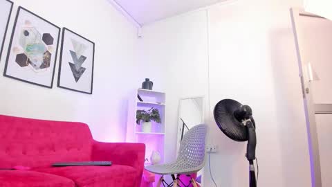 Tami Baby online show from 3, 2, 2026