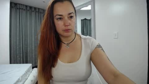 Tammara  online show from 10, 1, 2025