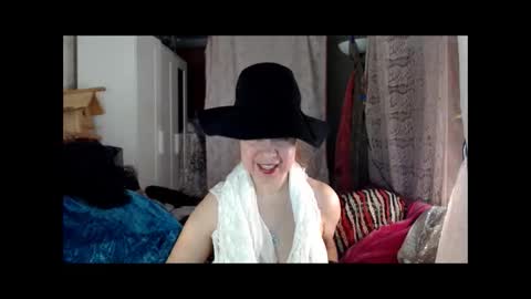 Milena online show from 18, 12, 2024