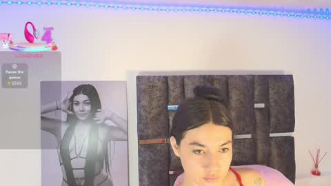Snapshot of taniamilan chatting on 29, 9, 2025 Tania online show from 29, 9, 2025
