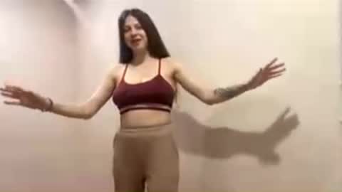 Snapshot of tannarosier chatting on 2, 12, 2025 Kira online show from 2, 12, 2025