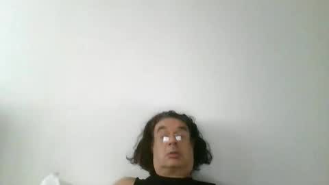 tantriceye online show from 15, 4, 2026