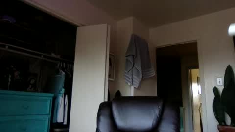 Dr. Love online show from 21, 2, 2026