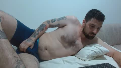 Snapshot of tap_hand2 chatting on 18, 10, 2025 jimmy online show from 18, 10, 2025