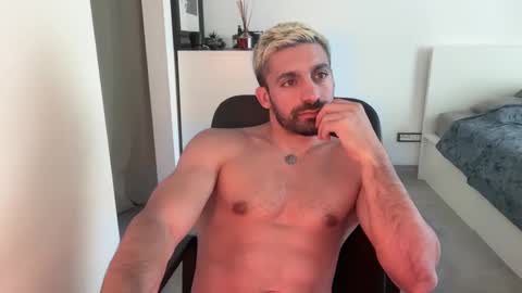 tarquit8 online show from 28, 9, 2025