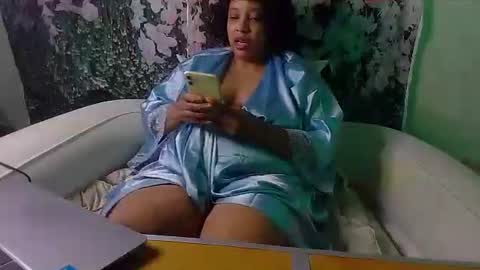 Snapshot of tasha_sky chatting on 20, 11, 2025 tasha_sky online show from 20, 11, 2025