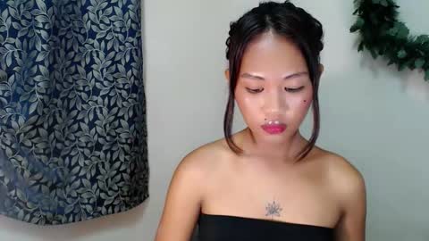 Snapshot of tashaa_09 chatting on 12, 10, 2025 call me tashaa online show from 12, 10, 2025