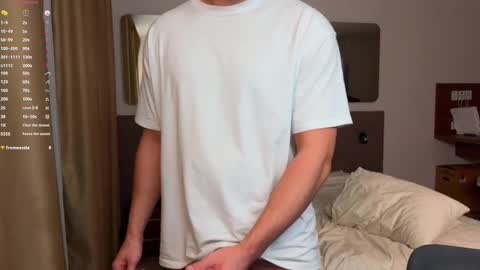 Snapshot of tasty_justin chatting on 11, 11, 2025 My shows 2100500 UTC3 online show from 11, 11, 2025