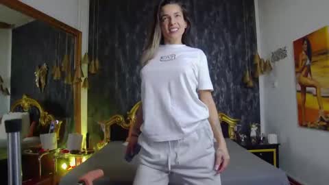 Snapshot of tastypatricia chatting on 12, 3, 2025 TastyPatricia online show from 12, 3, 2025