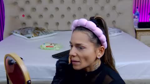 TastyPatricia online show from 17, 12, 2025