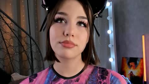 Tate online show from 28, 11, 2025