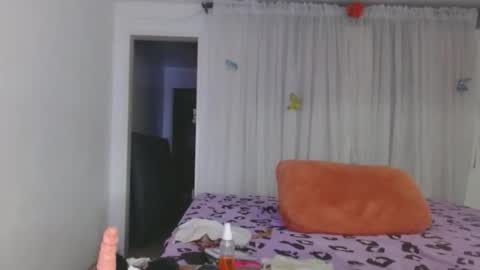 tatiana giraldo online show from 14, 4, 2026