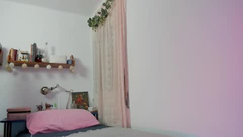 Tatianna online show from 4, 12, 2025