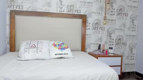 Snapshot of tatigold2 chatting on 7, 1, 2025 T A T I online show from 7, 1, 2025