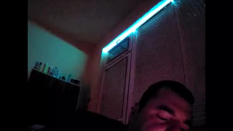 Snapshot of tatko874482 chatting on 21, 12, 2025 Beliqnegar online show from 21, 12, 2025