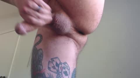 Snapshot of tatt8666 chatting on 17, 4, 2026 Evee Jaxx online show from 17, 4, 2026
