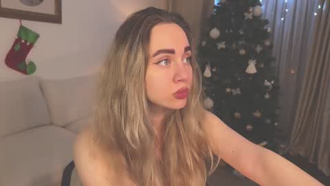 Snapshot of tatti_1 chatting on 5, 1, 2025 Tata online show from 5, 1, 2025