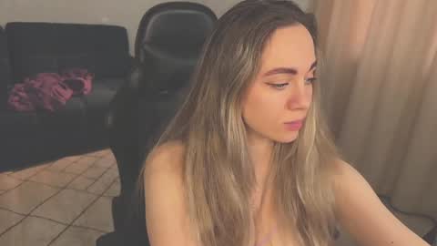 Snapshot of tatti_1 chatting on 7, 2, 2025 Tata online show from 7, 2, 2025