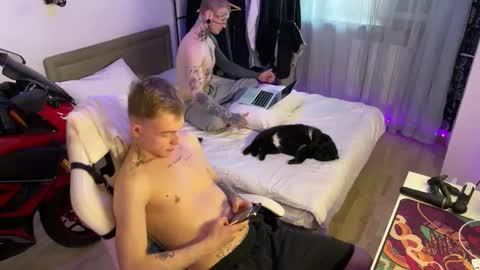 Snapshot of tattooed666cat chatting on 6, 3, 2026 Alex but u can call me Theo online show from 6, 3, 2026