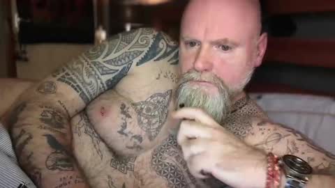 Tattooeddilf 01 online show from 6, 1, 2026