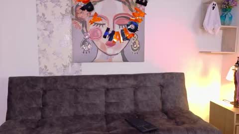 Snapshot of taty_miller chatting on 26, 10, 2025 Taty Miller online show from 26, 10, 2025