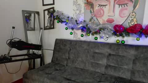 Taty Miller online show from 17, 12, 2025