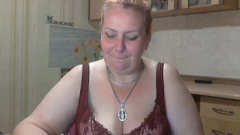 Snapshot of tatyanka_ chatting on 18, 11, 2025 tatyanka_ online show from 18, 11, 2025