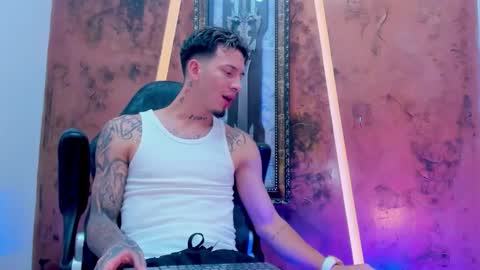 Snapshot of tauro_princs chatting on 9, 11, 2025 tauro_princs online show from 9, 11, 2025