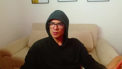 Snapshot of taurus4k chatting on 27, 1, 2025 taurus4k online show from 27, 1, 2025