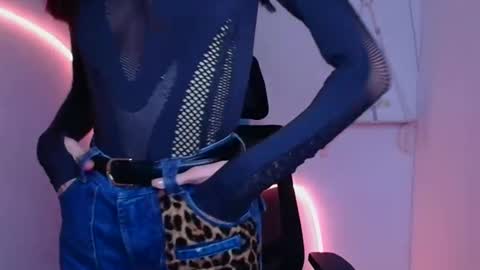 Taya online show from 18, 12, 2025