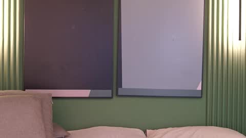 Teylor  Kim online show from 25, 9, 2025