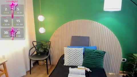 Taylor Bennet online show from 21, 9, 2025