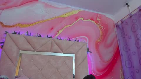 Snapshot of taylor_oriana_ chatting on 30, 9, 2025 Oriana online show from 30, 9, 2025