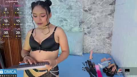 Tay online show from 6, 11, 2025