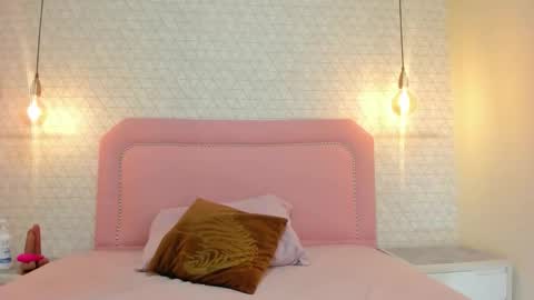 TAYLOR  online show from 24, 3, 2026