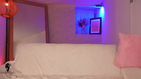 taylormichell online show from 1, 10, 2025