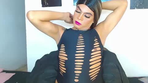 Snapshot of taylorqueen_08 chatting on 8, 10, 2025 taylorqueensex online show from 8, 10, 2025