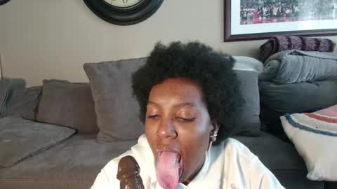 Taylor online show from 26, 2, 2025