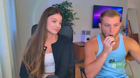 Snapshot of team2fit chatting on 20, 9, 2025 team2fit online show from 20, 9, 2025