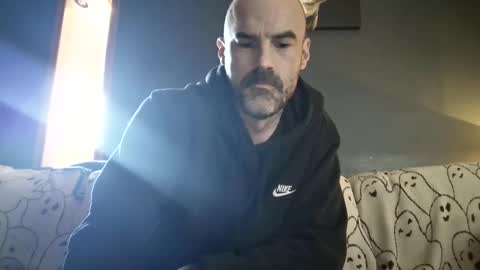 tearyouapart69 online show from 14, 3, 2026