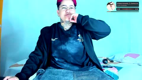 Charlee He online show from 21, 9, 2025