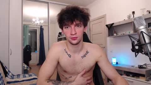 Snapshot of teddy_mode chatting on 11, 12, 2024 Teddy online show from 11, 12, 2024