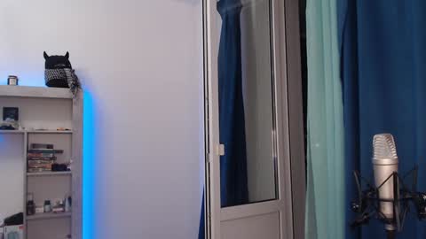 Snapshot of teddy_mode chatting on 18, 12, 2024 Teddy online show from 18, 12, 2024