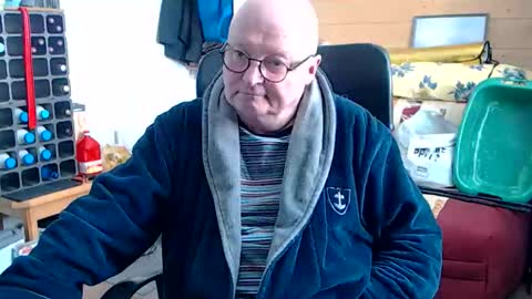 Snapshot of tedy6374 chatting on 26, 4, 2026 tedy6374 online show from 26, 4, 2026