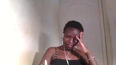 Snapshot of tee_kaicy chatting on 18, 12, 2024 kaicy online show from 18, 12, 2024