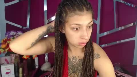 Snapshot of teeennaugthy18 chatting on 14, 1, 2025 Tayloor online show from 14, 1, 2025