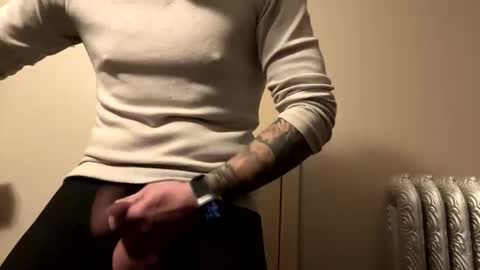 Twizzler online show from 1, 12, 2024